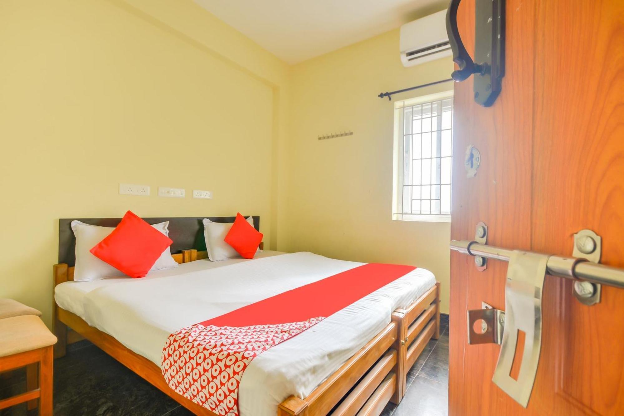 Hotel O St Residency Mudukarai Esterno foto