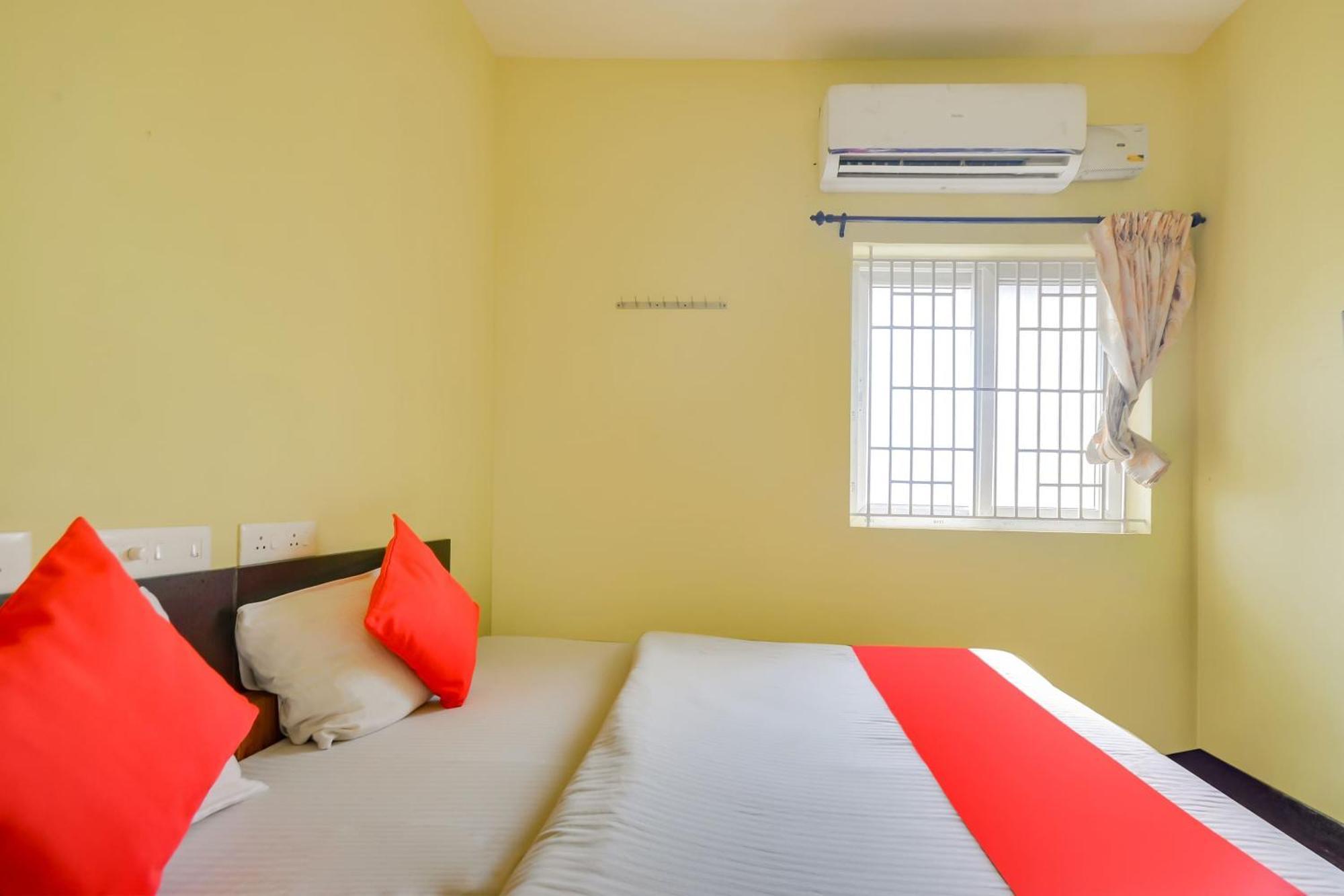 Hotel O St Residency Mudukarai Esterno foto