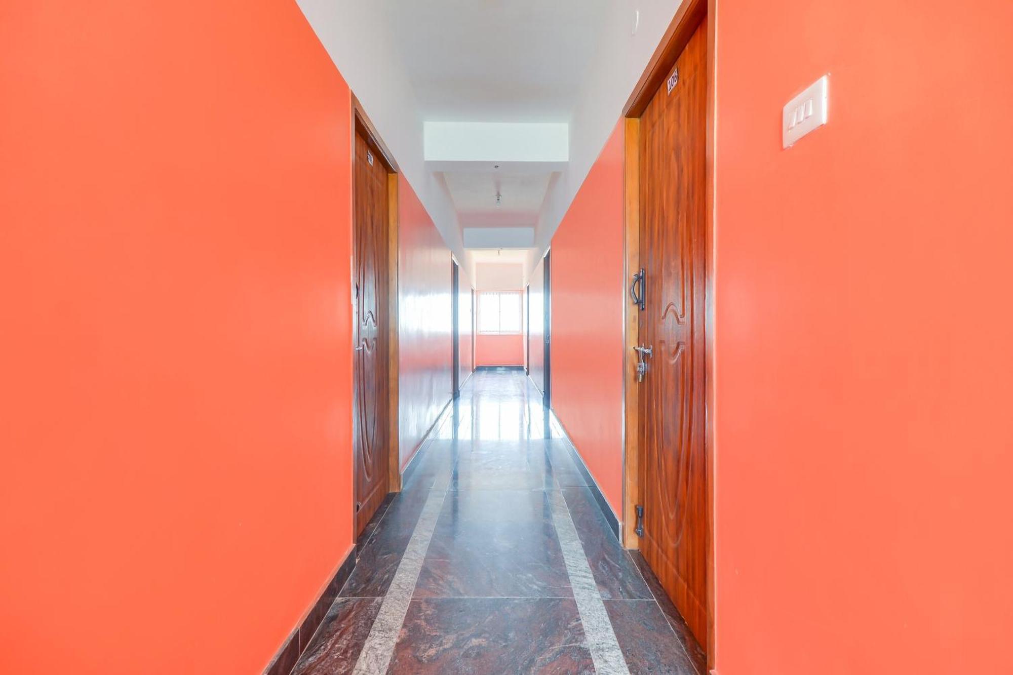 Hotel O St Residency Mudukarai Esterno foto